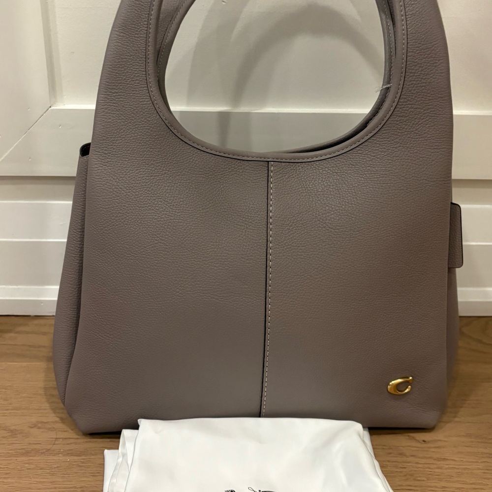 *NEW* Coach Lana RARE Ash/Brass CM544